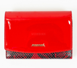 Damski czerwono-czarny portfel z lakierowanym przodem i wzorem skórki węża skórzany MONNARI - MODA SANOK