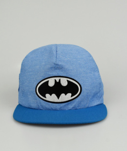 Chłopięca czapka z daszkiem i motywem Batmana w kolorze niebieskim PAN PAN - MODA SANOK