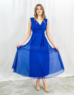 Długa elegancka sukienka w kolorze niebieskim na ramiączkach - MODA SANOK