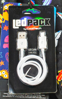 Czarny plecak dziecięcy w rakiety kosmiczne Coolpack z kablem USB i podświetleniem LED - MODA SANOK