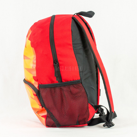 Plecak, szkolny, sportowy, miejski w kolorze czerwonym z dużym pomarańczowym logowaniem NIKE -MODA SANOK