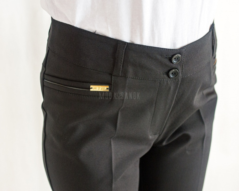 Czarne klasyczne eleganckie damskie spodnie w kant MTM - MODA SANOK