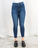 Obcisłe damskie jeansy do kostki z wysokim stanem skinny fit CROSS JEANS - MODA SANOK