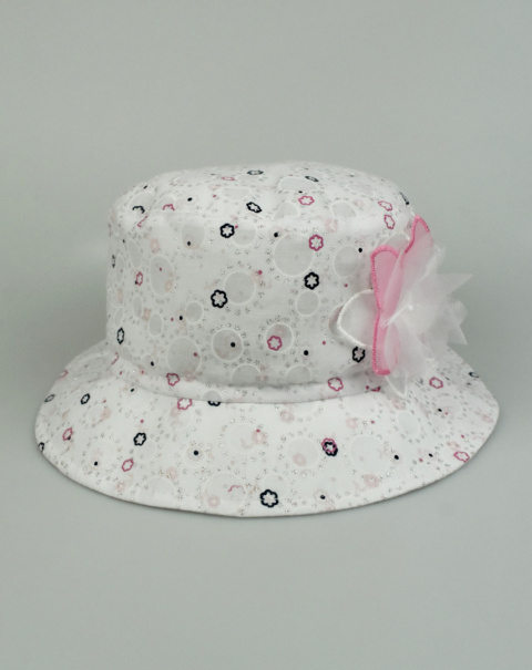 Biały kapelusz dziewczęcy w różowo - czarne kwiatki PAN PAN - MODA SANOK
