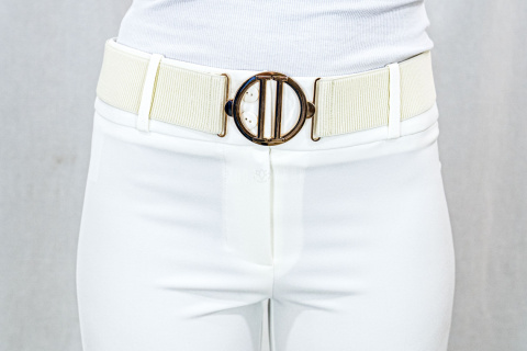 Eleganckie spodnie z pasem o kolorze białym BARTON - MODA SANOK