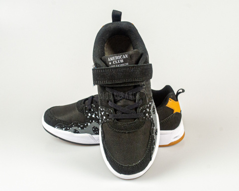 Buty sportowe chłopiece czarne z białymi dodatkami zapinane na rzep-MODA SANOK