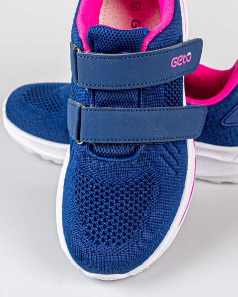 Buty sportowe dziewczęce granatowe z różowymi dodatkami zapinane na rzepy - MODA SANOK