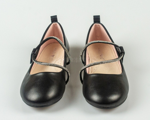 Czarne baleriny dziecięce z paskiem z cyrkoniami na płaskiej podeszwie -MODA SANOK