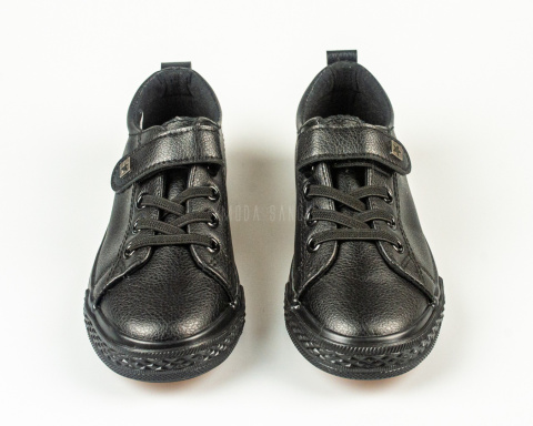 Czarne trampki dziecięce z niską cholewką i przeszyciami na rzep z ekoskórki - MODA SANOK