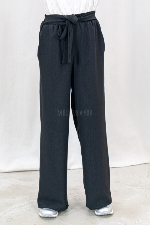 Spodnie dziewczęce kreszowane czarne szerokie ROSANTEX-MODA SANOK