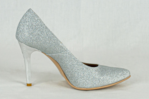 Klasyczne błyszczące brokatowe szpilki w kolorze srebrnym na wysokim obcasie FOR-BUT - Moda Sanok