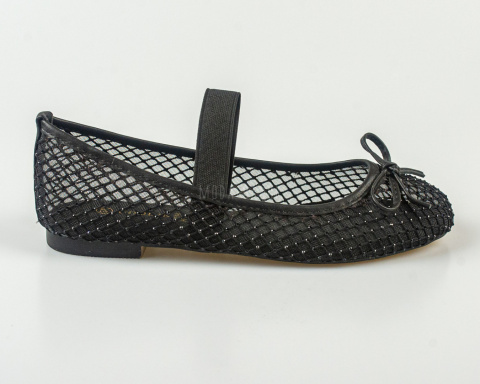 Siateczkowe balerinki damskie w kolorze czarnym z gumką i cyrkoniami GOODIN - MODA SANOK