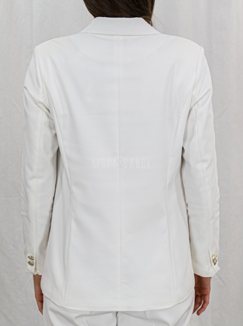 Elegancka klasyczna damska marynarka w kolorze białym zapinana na dwa guziki MTM - MODA SANOK