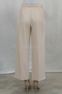 Eleganckie jasno beżowe spodnie damskie BARTON proste lejące w kant z gumą w pasie - MODA SANOK