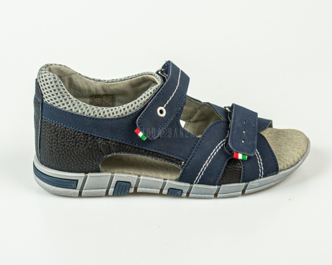 Granatowe chłopięce sandały zapinane na rzepy z zabudowaną piętą KORNECKI - MODA SANOK