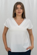 Jednokolorowa biała klasyczna, elegancka bluzka damska z krótkim rękawem oraz dekoltem w serek MADEX - MODA SANOK