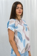 Kremowa elegancka bluzka damska we wzory z krótkim rękawem i wycięciem na plecach ARIGO - MODA SANOK
