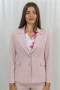 Elegancka damska marynarka w kolorze pudrowego różu zapinana na dwa guziki MTM - MODA SANOK