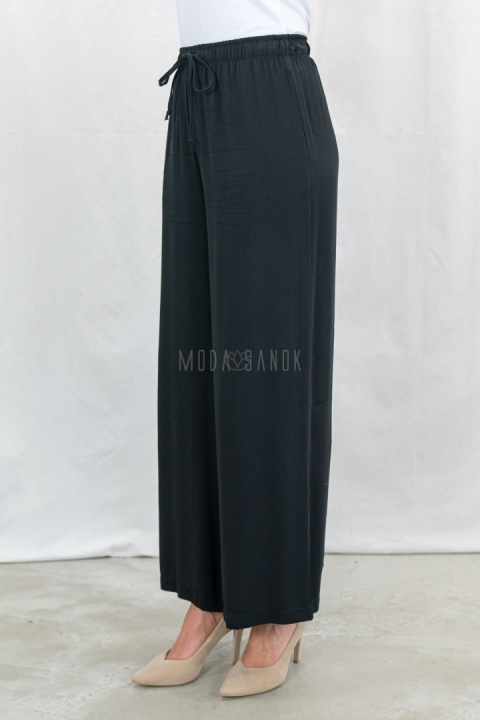 Czarne letnie spodnie damskie z szeroką nogawką casualowe BARTON - MODA SANOK