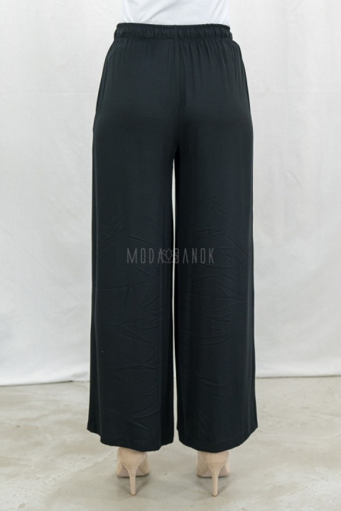 Czarne letnie spodnie damskie z szeroką nogawką casualowe BARTON - MODA SANOK