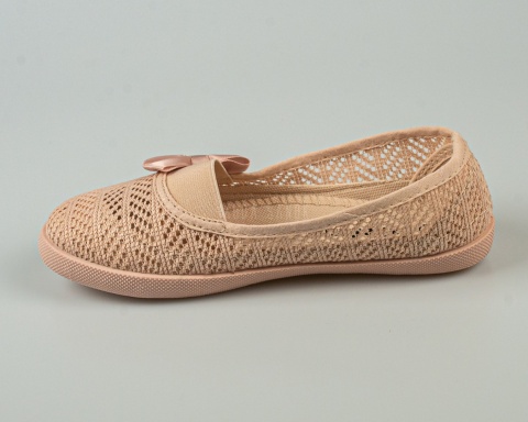 Różowe ażurowe tenisówki wsuwane dziewczęce ozdobione kokardką BELLA PARIS - MODA SANOK