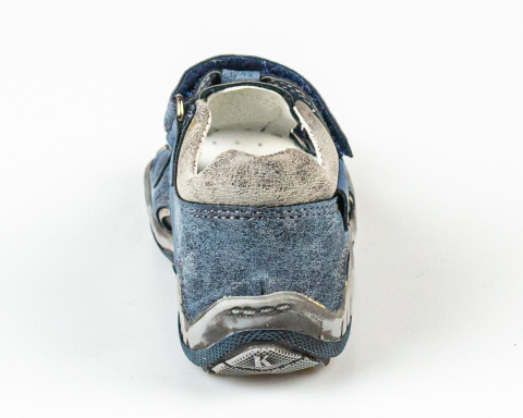 Sandałki chłopięce granatowe częściowo zabudowane KORNECKI- MODA SANOK