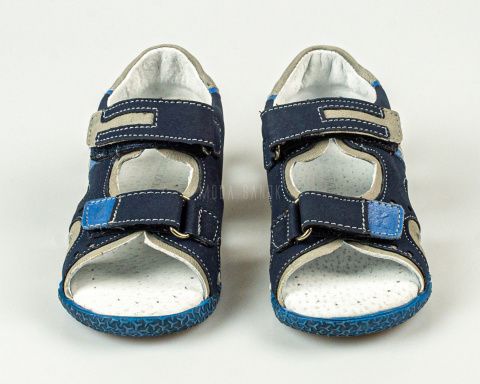 Sandały chłopięce granatowe z niebieskimi i szarymi wstawkami zapinane na rzepy KORNECKI - MODA SANOK