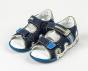 Sandały chłopięce granatowe z niebieskimi i szarymi wstawkami zapinane na rzepy KORNECKI - MODA SANOK