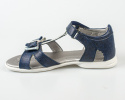 Sandały dziewczęce granatowe z błyszczącą kokardką zapinane na rzep KORNECKI-MODA SANOK