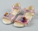 Sandały dziewczęce z serduszkami z boku różowe błyszczące KORNECKI - MODA SANOK