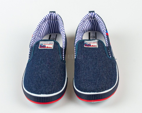 Tenisówki chłopięce wsuwane granatowe lekkie BADOXX - MODA SANOK