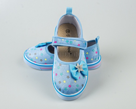 Tenisówki dla dziewczynki niebieskie w kolorowe gwiazdki z kokardką z boku zapinane na rzep ATLETICO-MODA SANOK