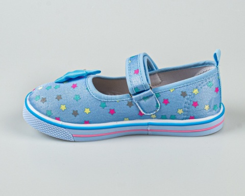 Tenisówki dla dziewczynki niebieskie w kolorowe gwiazdki z kokardką z boku zapinane na rzep ATLETICO-MODA SANOK