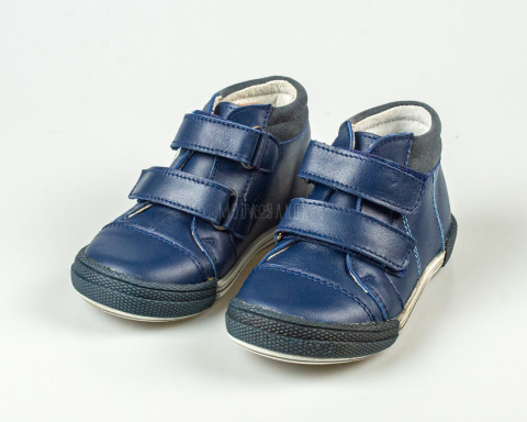 Trzewiki chłopięce ciemny granat skórzane zapinane na rzepy KORNECKI - MODA SANOK