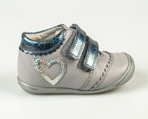 Trzewiki dziewczęce jasna popiel skórzane zapinane na rzepy KORNECKI - MODA SANOK