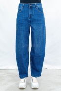 Damskie spodnie jeansowe model  balloon loose w ciemno niebieskim kolorze z wysokim stanem - MODA SANOK