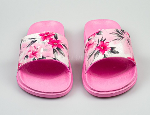Różowe klapki dziecięce z kwiatowym wzorem AMERICAN CLUB - MODA SANOK