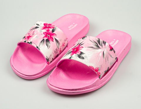 Różowe klapki dziecięce z kwiatowym wzorem AMERICAN CLUB - MODA SANOK