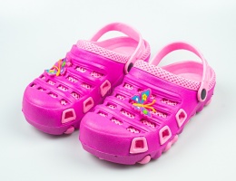 Różowe kroksy z motylem SUPER COOL - MODA SANOK