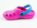 Różowe dziecięce kroksy z niebieskim paskiem AXIM - MODA SANOK