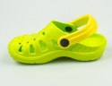 Zielone dziecięce kroksy z żółtym paskiem AXIM - MODA SANOK