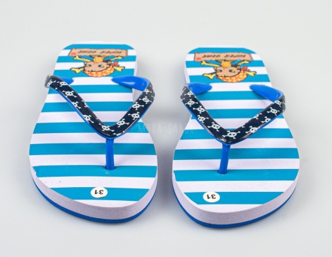 Japonki dziecięce z pirackim wzorem w niebiesko-białe paski SUPER GEAR - MODA SANOK