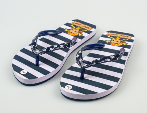 Japonki dziecięce z pirackim wzorem w czarno-białe paski SUPER GEAR - MODA SANOK