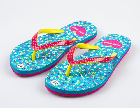 Turkusowe japonki z kwiecistym wzorem SUPER GEAR - MODA SANOK