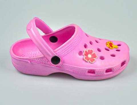 Różowe kroksy dziecięce z przypinkami - MODA SANOK