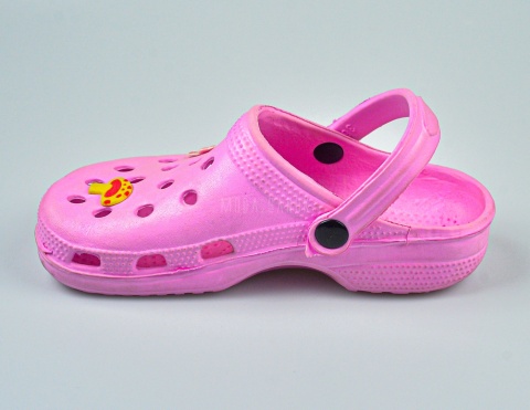 Różowe kroksy dziecięce z przypinkami - MODA SANOK