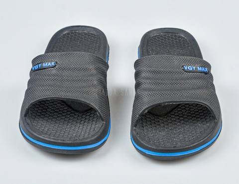 Czarne dziecięce klapki z niebieskim akcentem VGY MAX - MODA SANOK