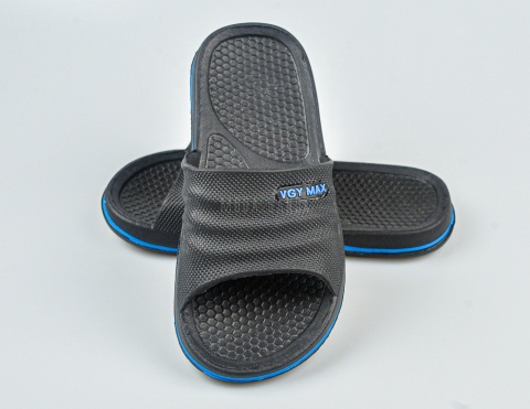 Czarne dziecięce klapki z niebieskim akcentem VGY MAX - MODA SANOK