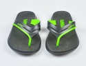 Klapki japonki chłopięce gumowe czarne z zielonym akcentem LANO - MODA SANOK