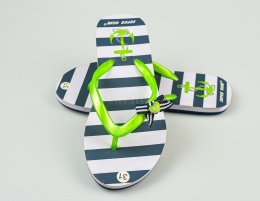 Japonki dziecięce piankowe w czarno-białe paski z wzorem kotwicy SUPER GEAR-MODA SANOK